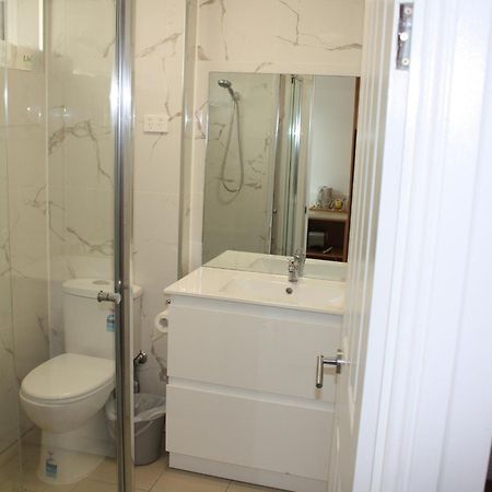 Coburg Motor Inn Melbourne Esterno foto